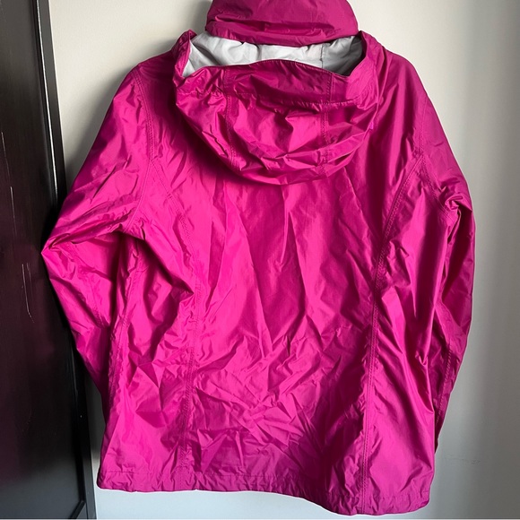 The North Face rain jacket windbreaker - Picture 2 of 4